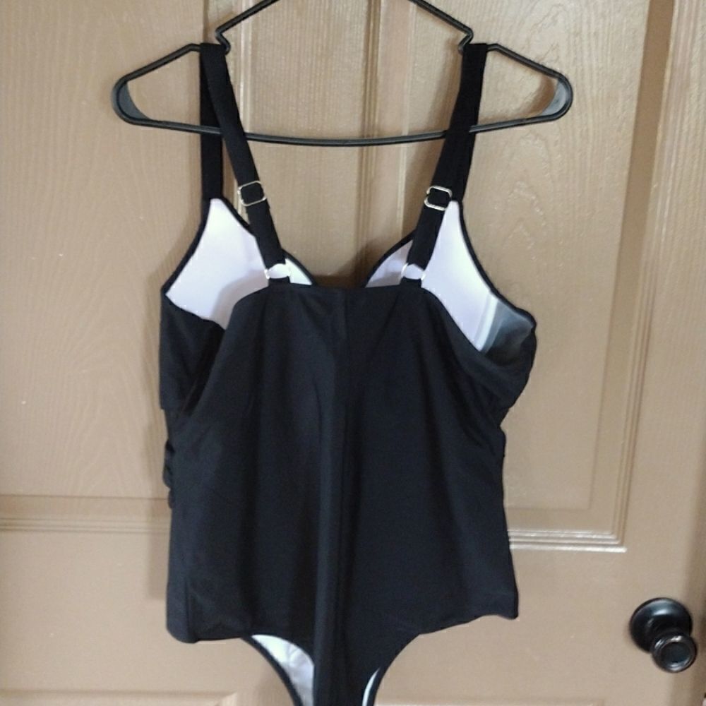 NWOT Ladies Bathing Suit - Picture 2 of 12